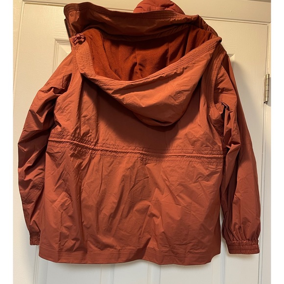 Free People Movement Shred It 5-in-1
One Jacket Size XS - Picture 5 of 5